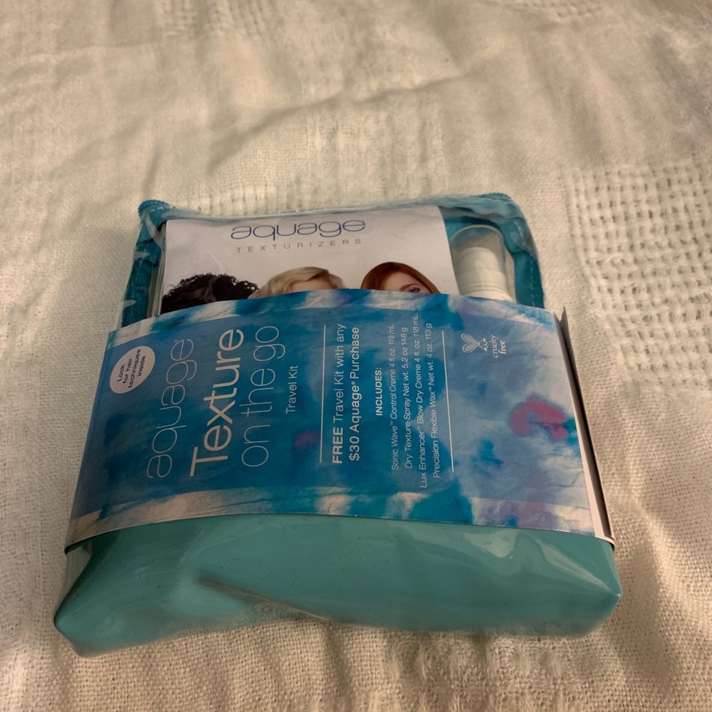⚡️5/$20⚡️Brand new aquage hair care kit